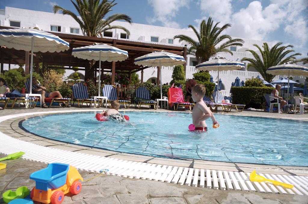 Sun Palace Hotel Фалираки Екстериор снимка