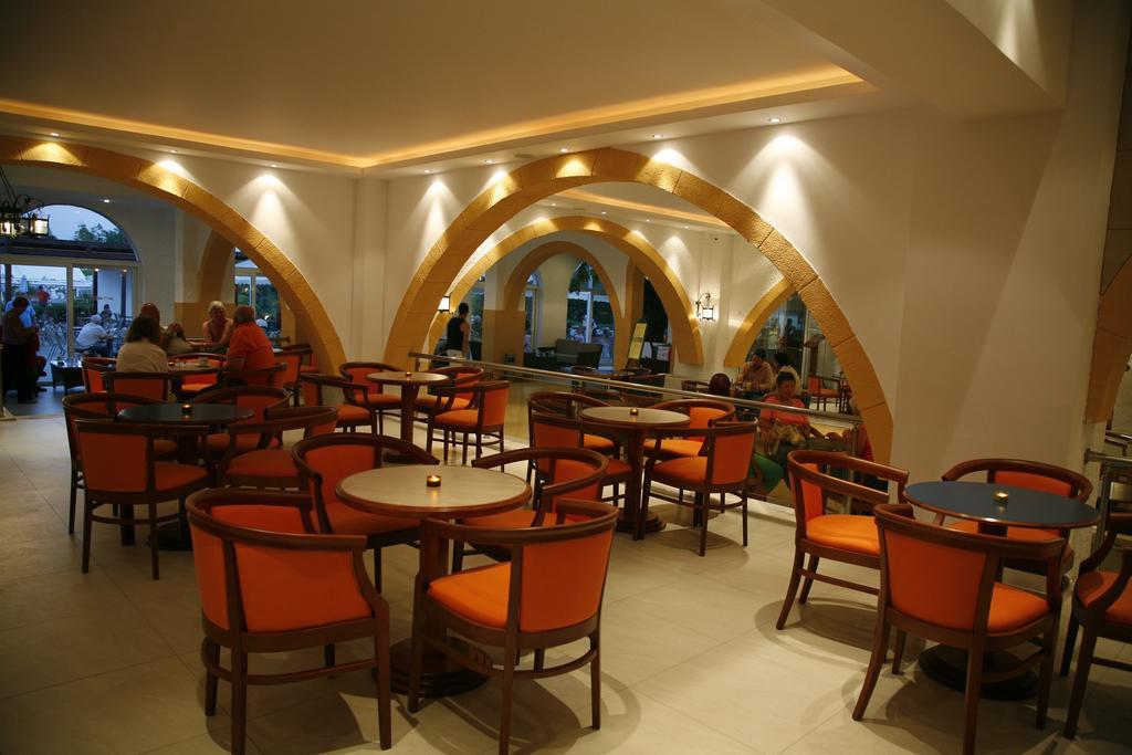 Sun Palace Hotel Фалираки Екстериор снимка