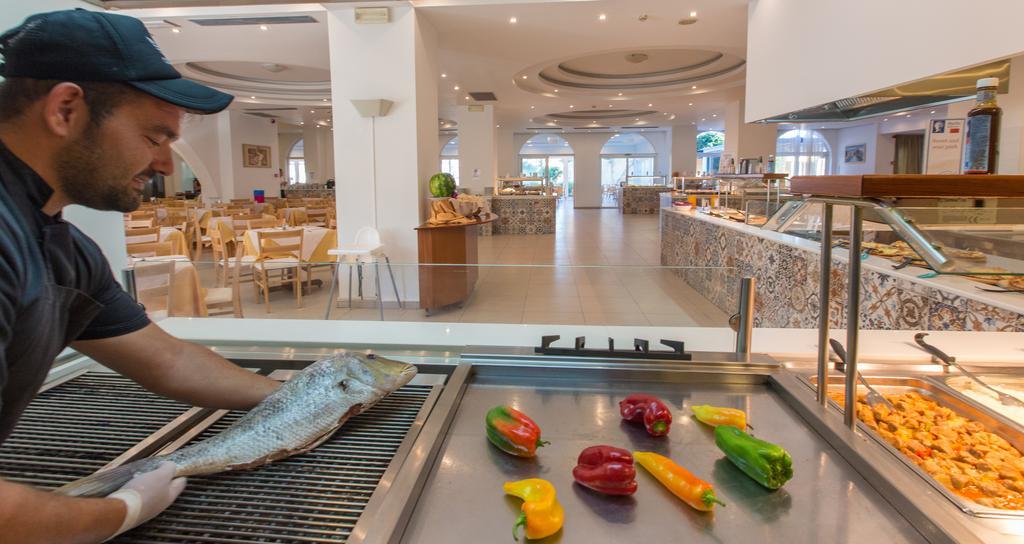 Sun Palace Hotel Фалираки Екстериор снимка
